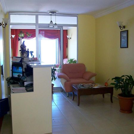 Pasifik Hotel Çeşme Beltér fotó